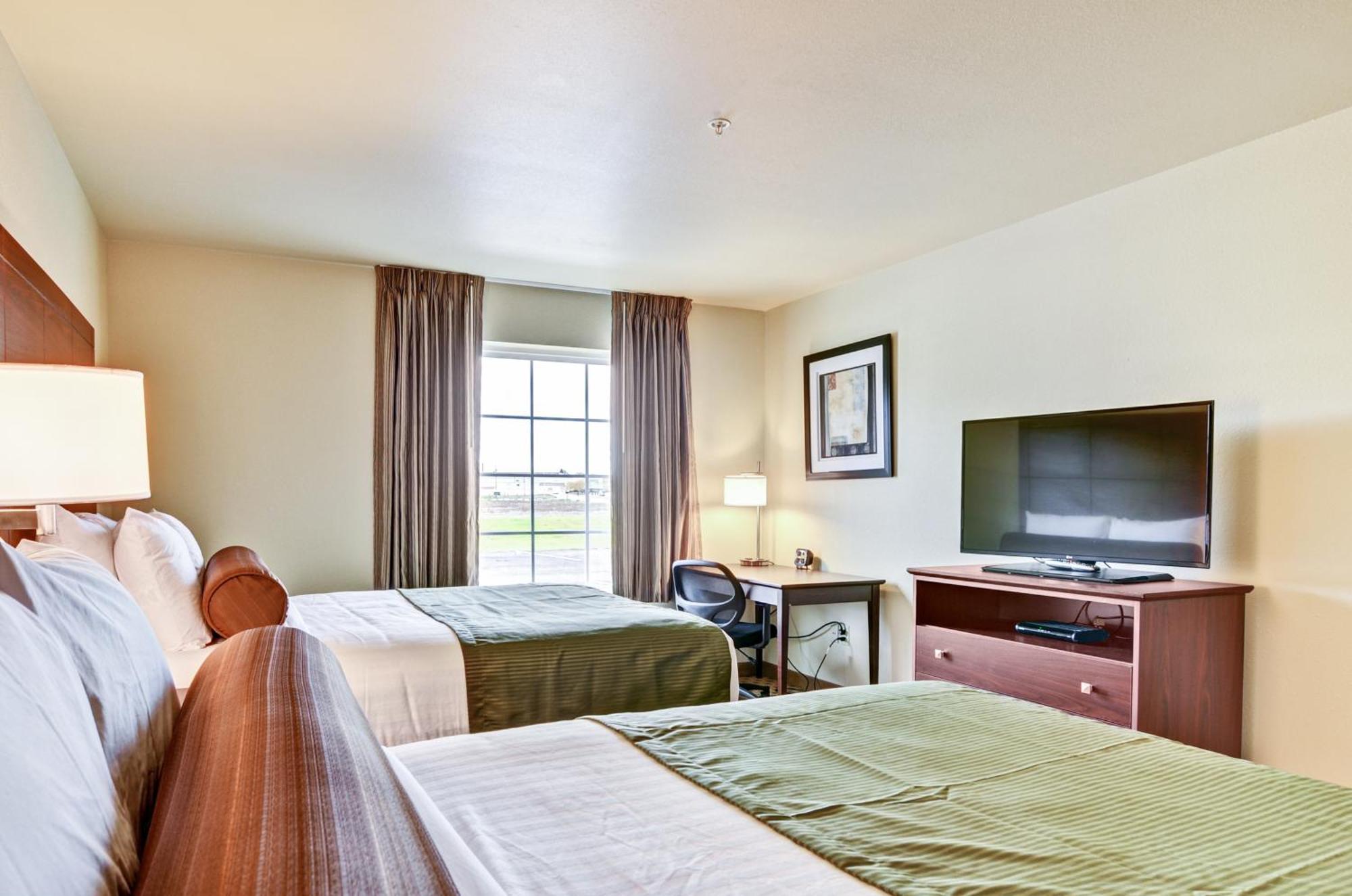Cobblestone & - Hotel