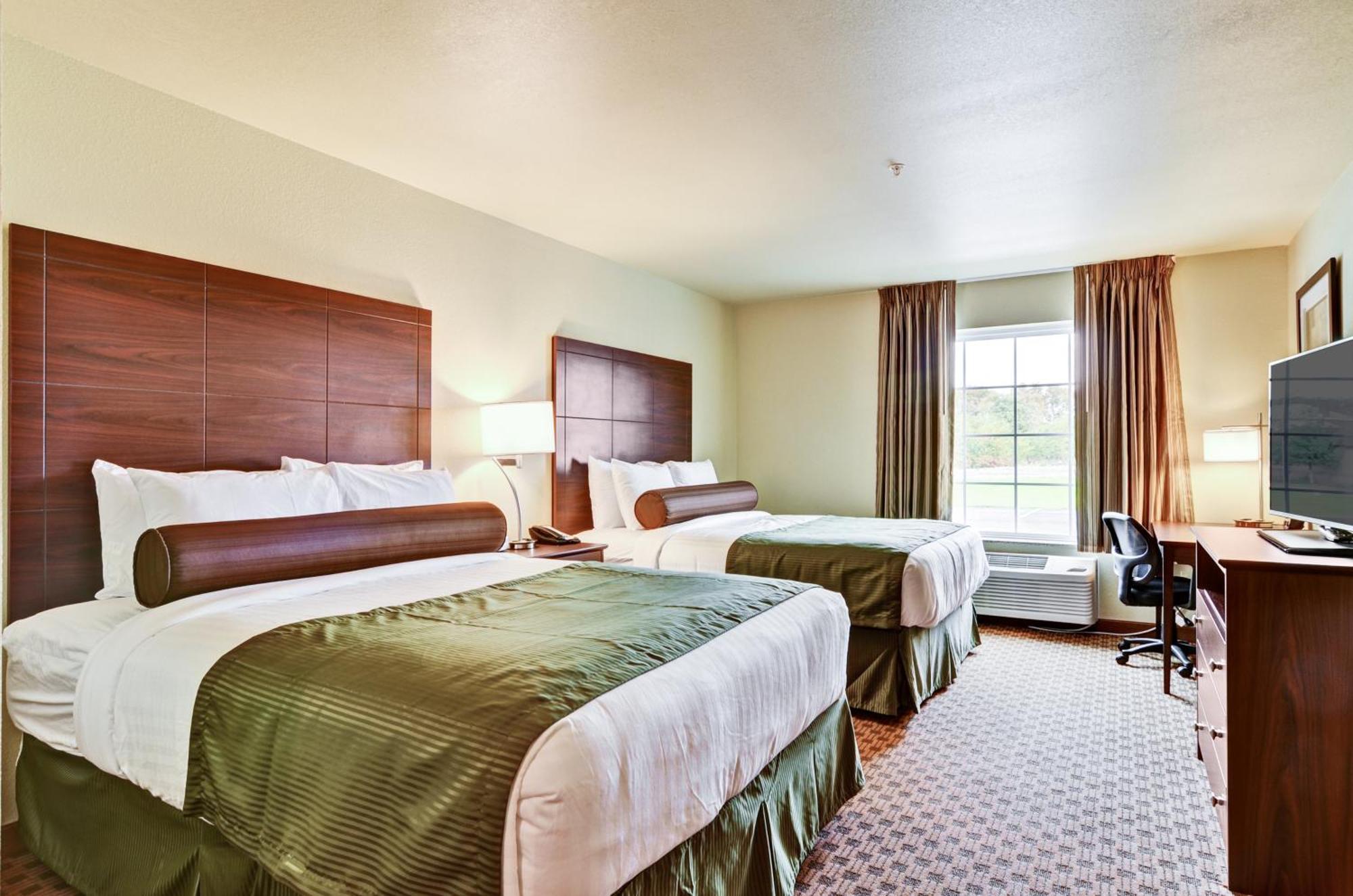 Cobblestone & - Hotel