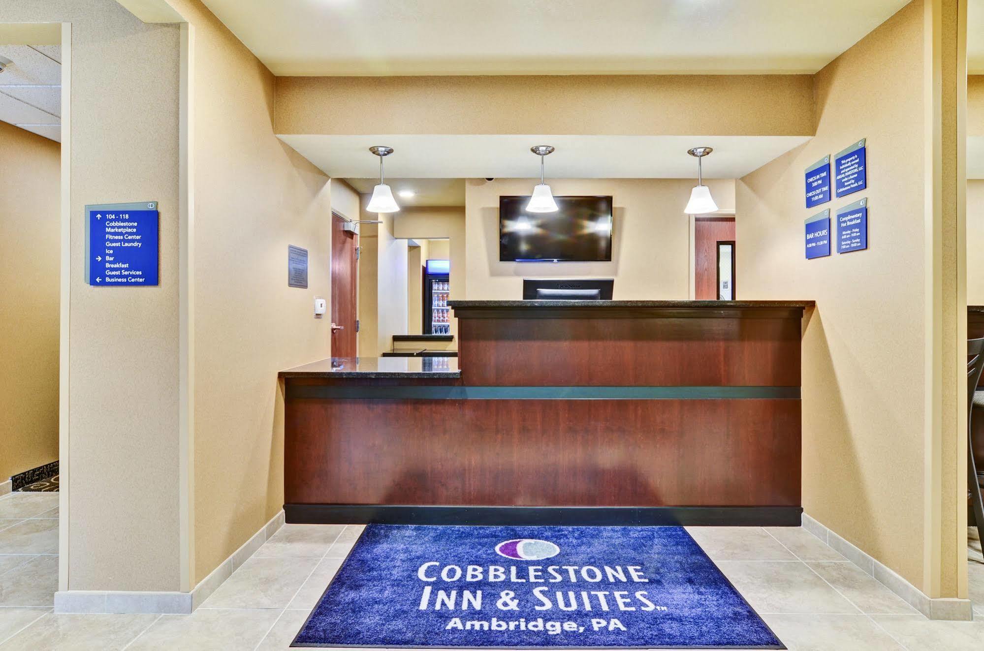 Hotel Cobblestone & -