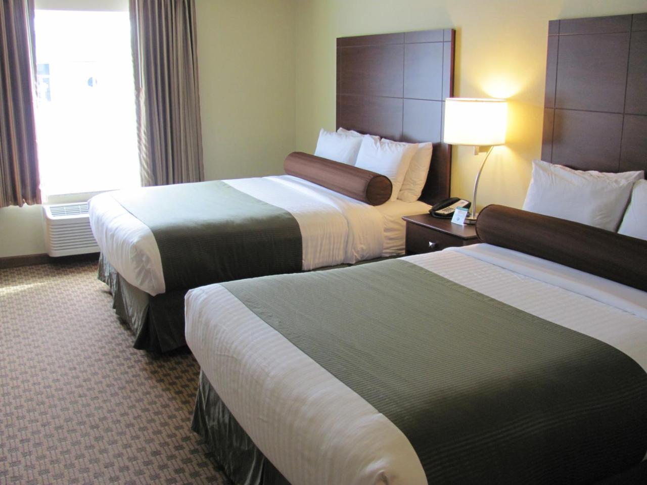 Hotel Cobblestone & - Ambridge